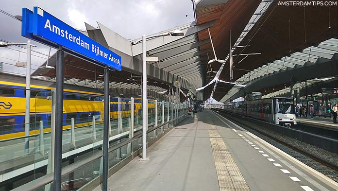amsterdam bijlmer arena station platforms