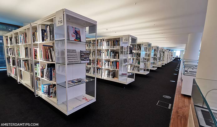 amsterdam central library bookshelves