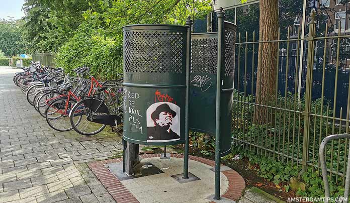 amsterdam outdoor urinal