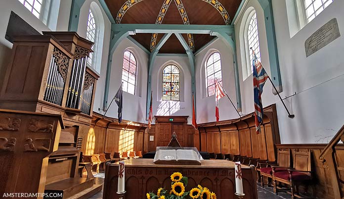 english reformed church begijnhof amsterdam - interior