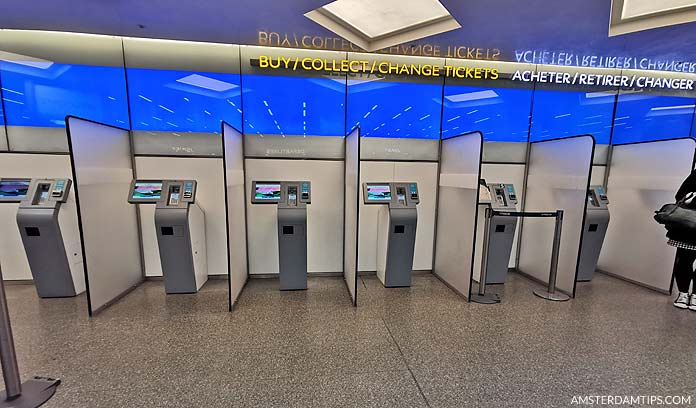 eurostar ticket machines at london st pancras
