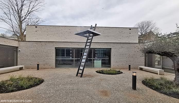 holocaust museum amsterdam Henriette Pimentel garden