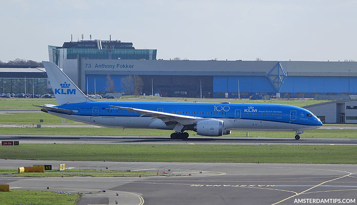 klm boeing 787 aircraft