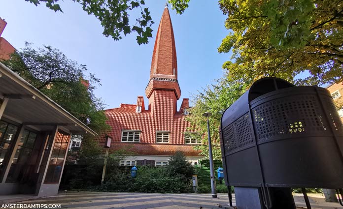 museum het schip amsterdam tower and garden