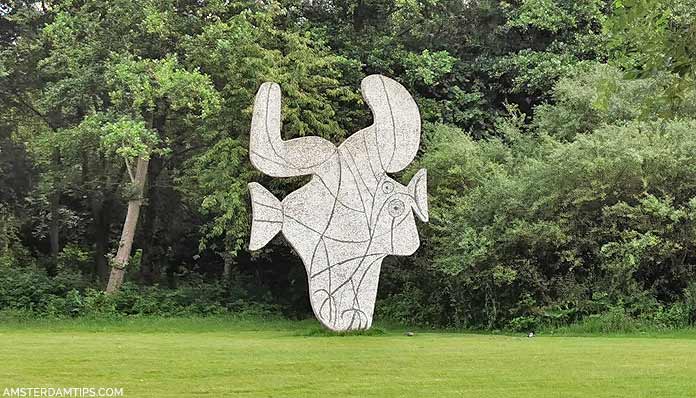 picasso sculpture vondelpark amsterdam