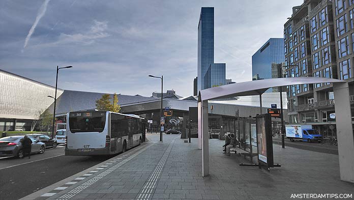 rotterdam central bus stop