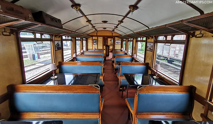 spoorwegmuseum train carriage seats