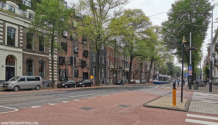 street in amsterdam oost